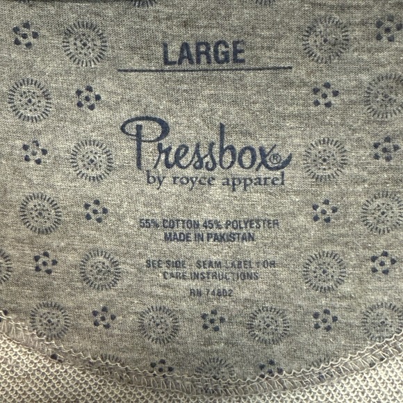 Pressbox South Dakota State Jackrabbits Women's Raglan Camo Sweatshirt Size L - Picture 5 of 12